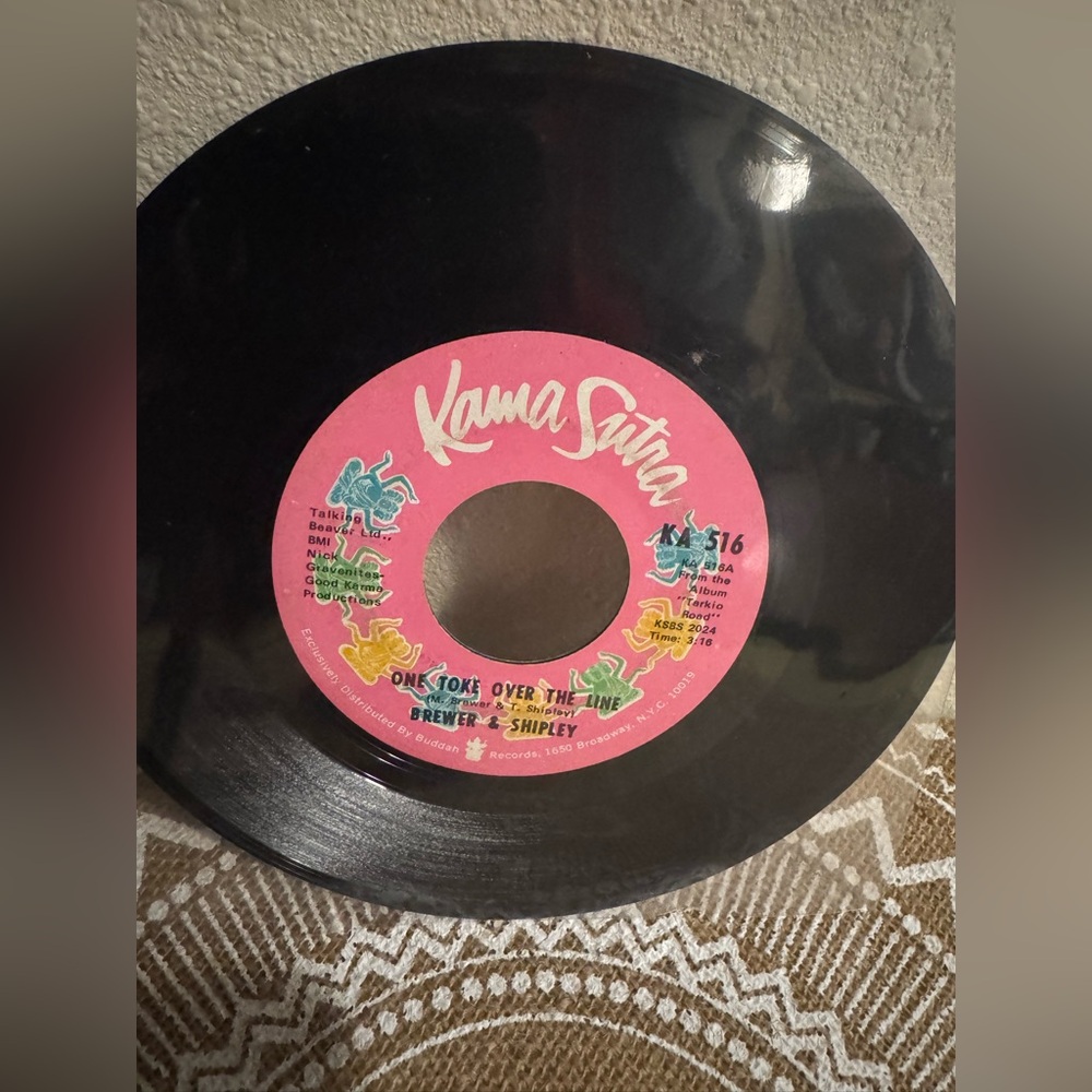 VTG Kama Sutra “oh mommy” & “one toke over the line” Vinyl Record 45rpm